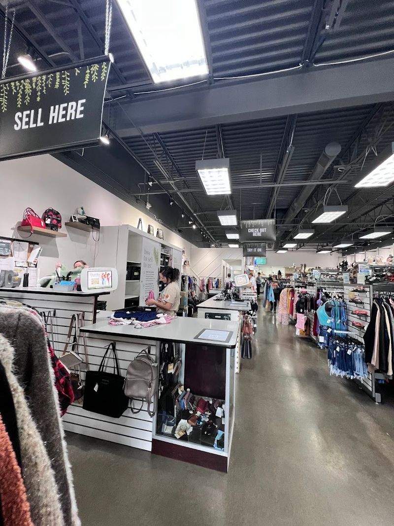 The Atmosphere Smells Nothing Like a Typical Thrift Store