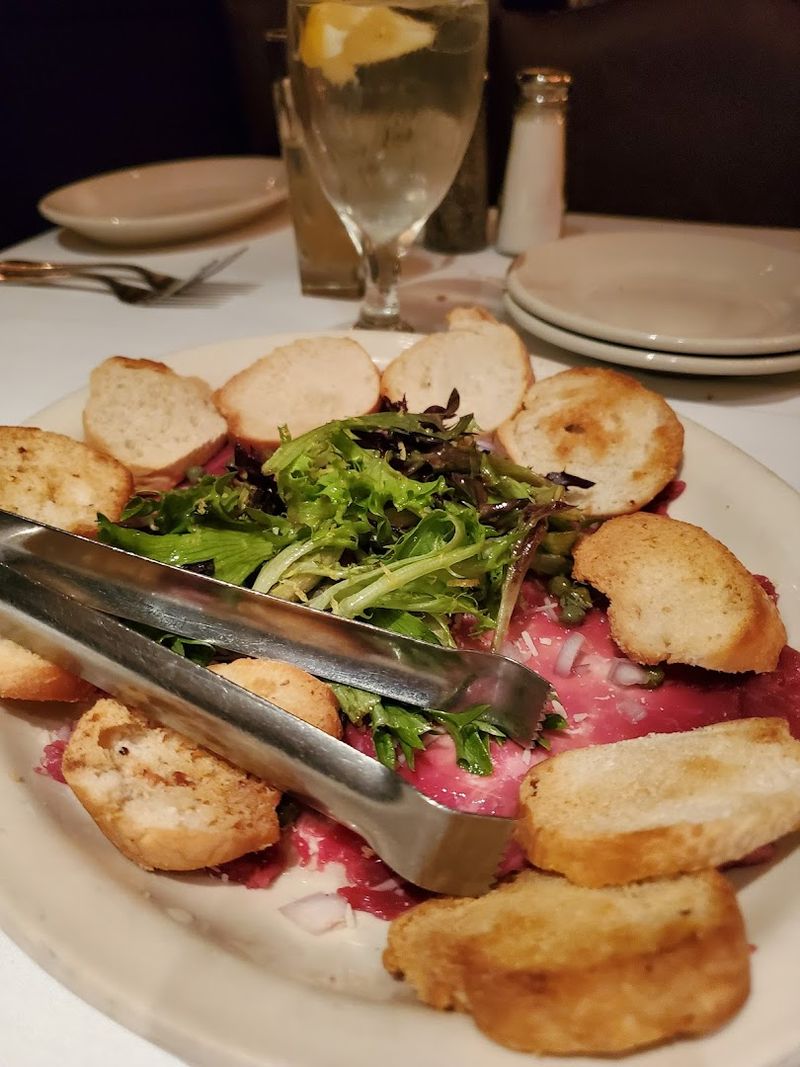 Appetizers Worth Ordering Before Your Steak