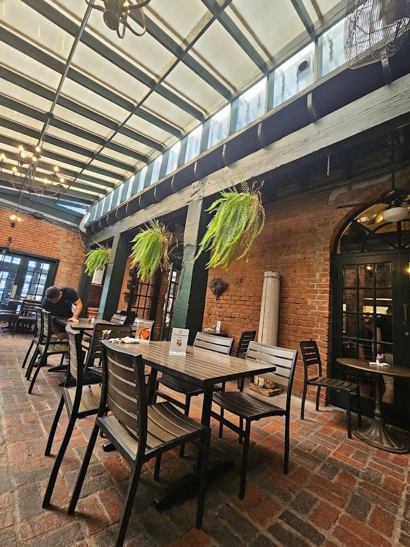 McKinney Avenue Sets The Perfect Backdrop For A Slow Morning