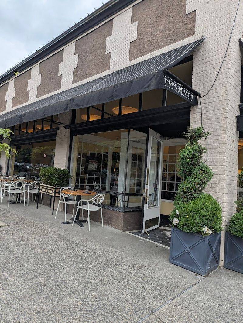 Making Reservations and Planning Your Visit