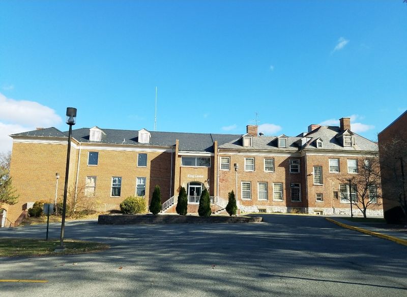 Planning Your Visit to 6248 University Park Drive