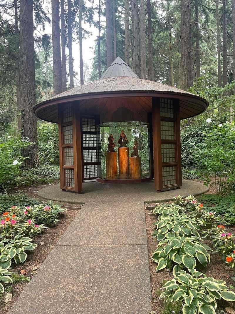 The Upper Level and Its Sweeping Views