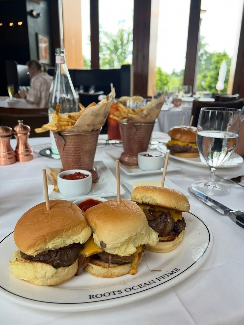 The Dinky 1865 Burger Worth Every Bite