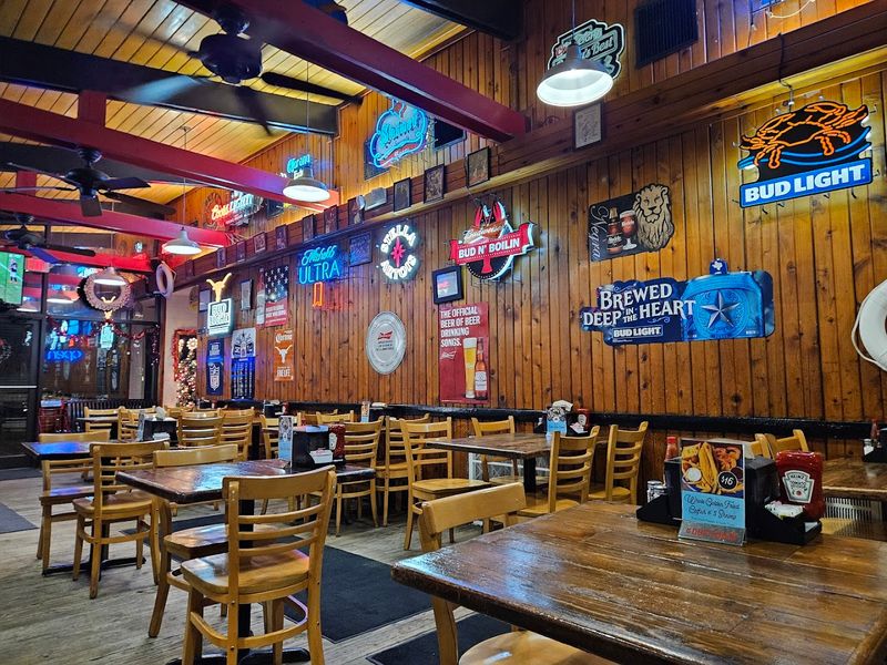 Capt. Benny's Seafood Texas