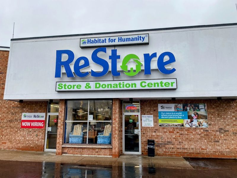 Location Makes It an Easy Stop on Any Errands Run