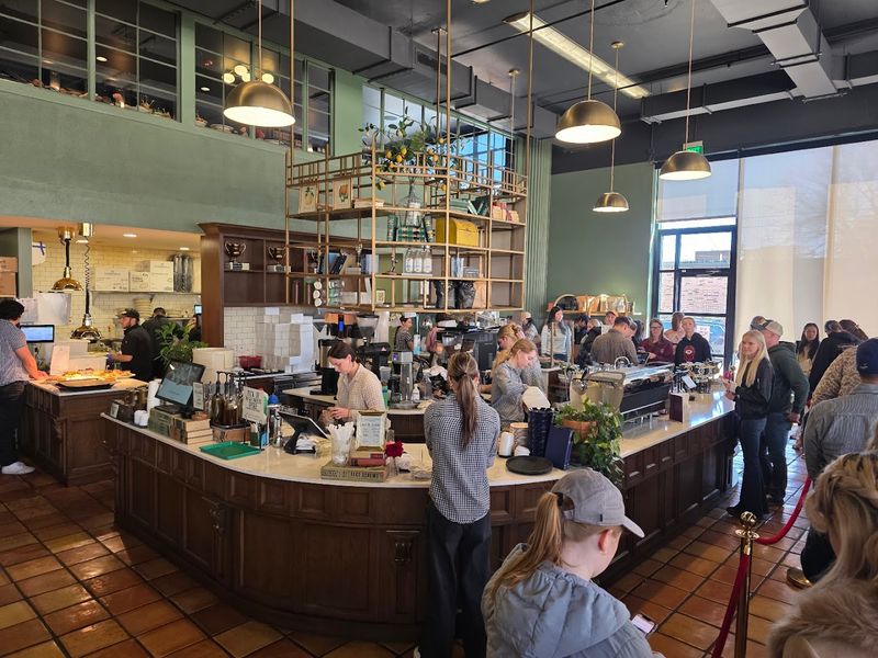 How to Plan Your Visit to Harvey Bakery