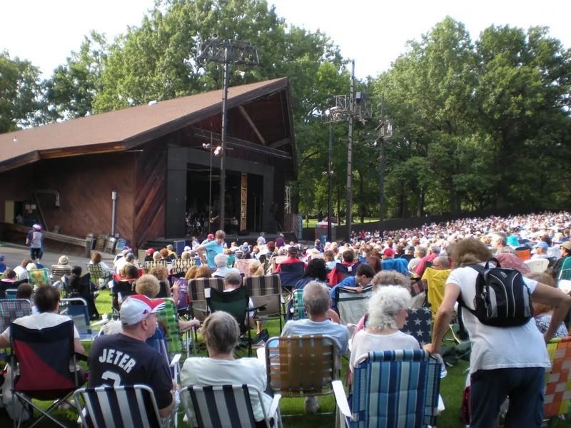 Plays in the Park and Music in the Park: Summer Entertainment Done Right