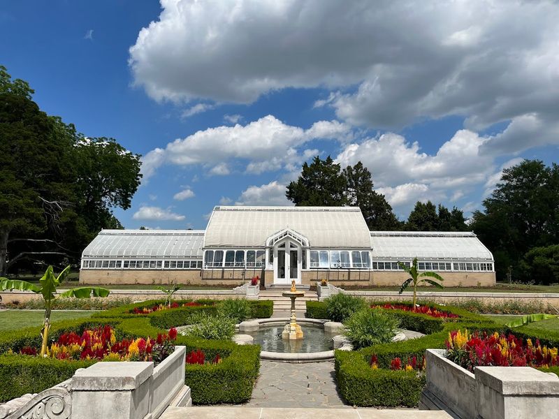 Classic Garden Design With Symmetry and Bold Color