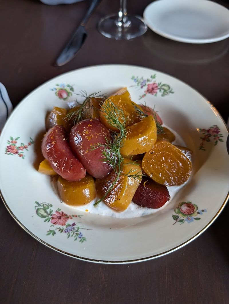 Fresh Salads Rooted in the Season and the Region
