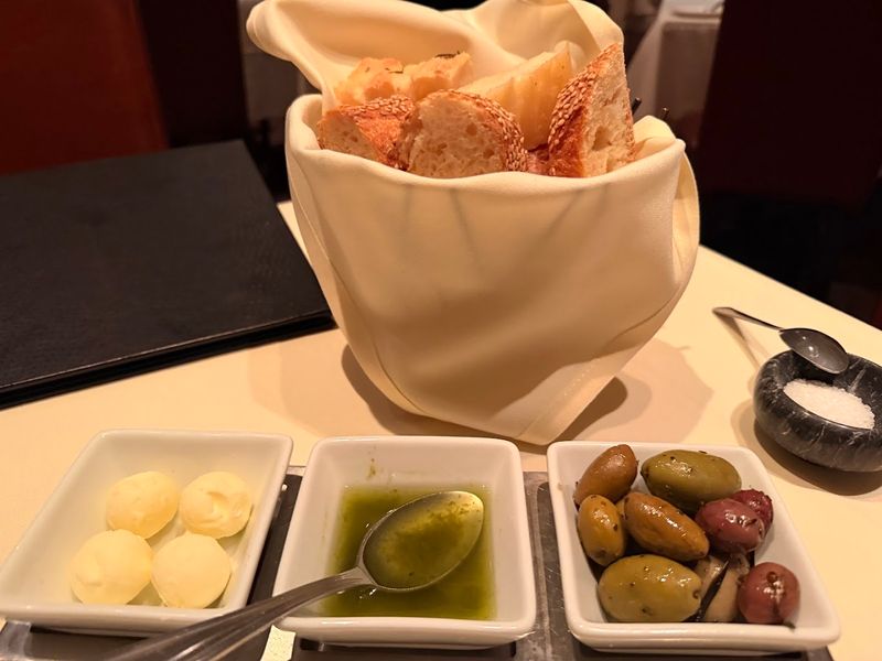 Appetizers That Set The Tone For Everything That Follows