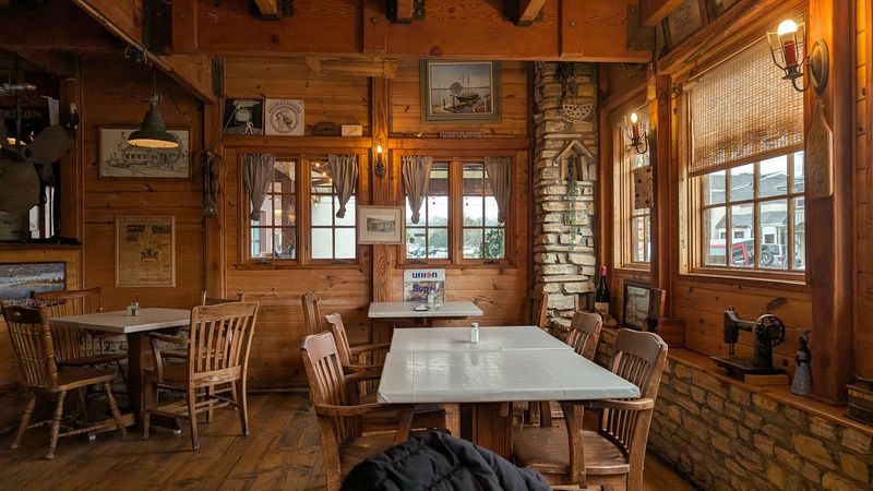 Kitschy Decor And Antiques Covering The Walls