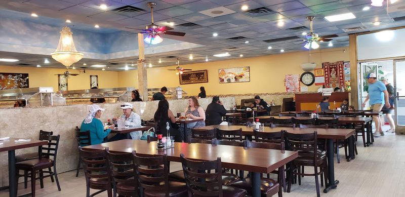 An Exuberant Dining Room For The Young At Heart