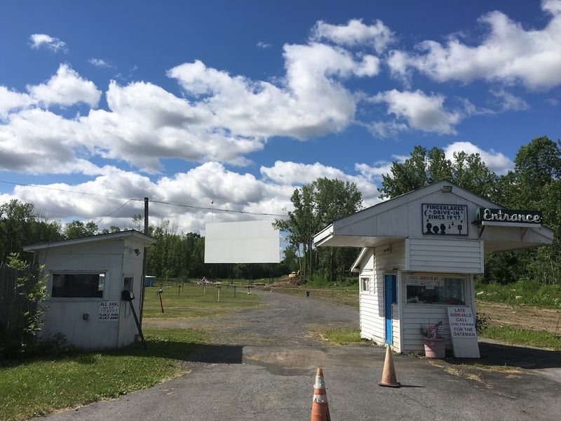 New York's Oldest Drive-In Since 1947