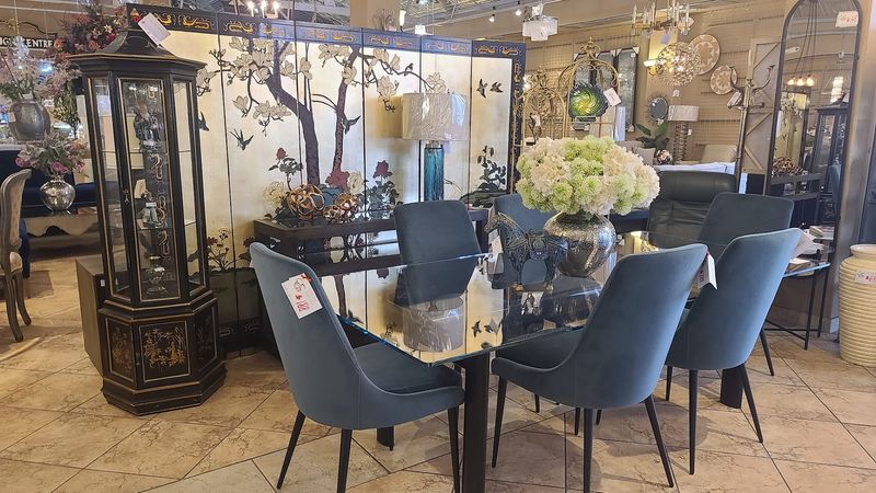 Estates Consignments (Pleasant Hill)