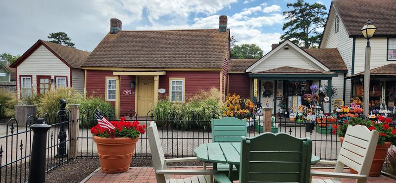 The Historic Towne of Smithville Surrounds the Experience