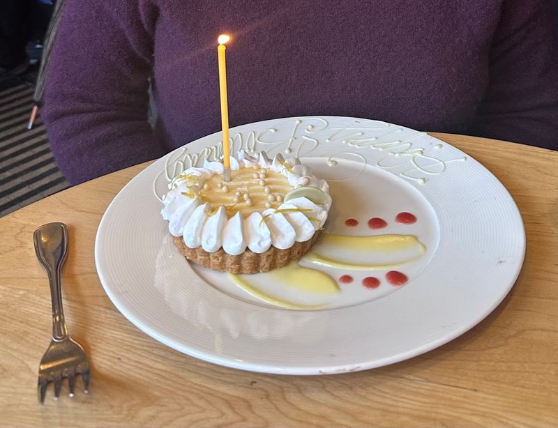 Service That Makes Guests Feel Like Regulars
