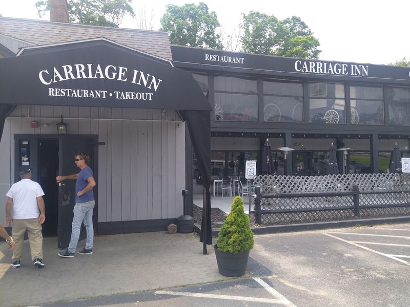 Carriage Inn (North Kingstown)