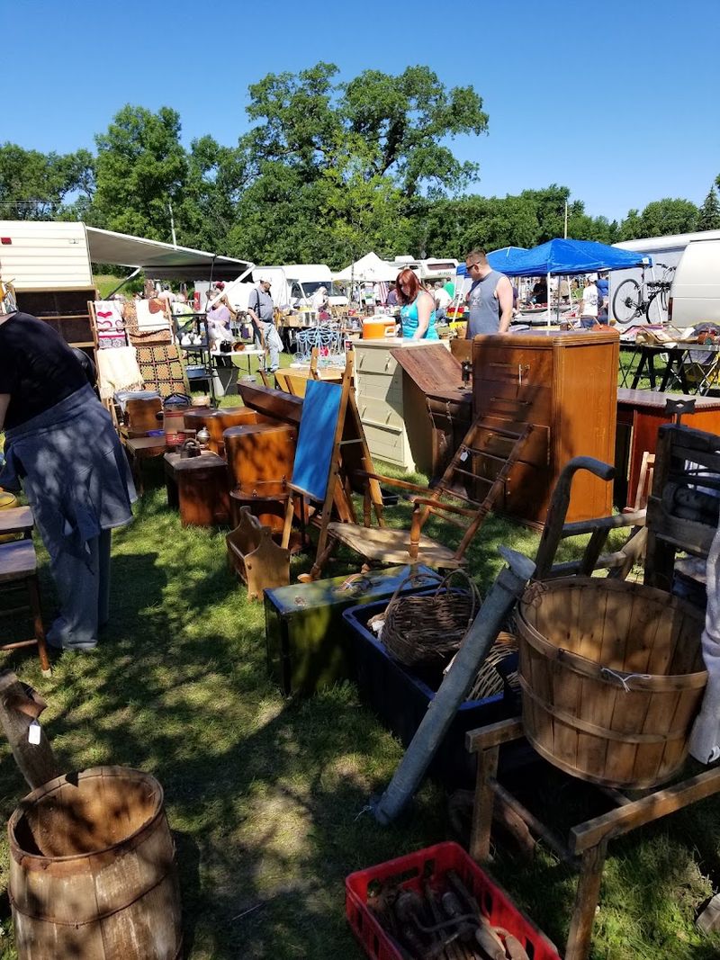 Antiques and Collectibles Hidden Among Everyday Finds