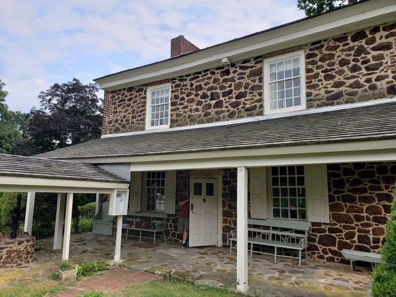 Gabrieil Daveis Tavern House