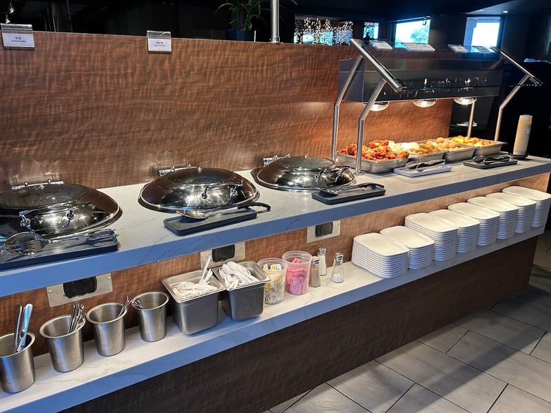 The Sauce Bar Is a Game Changer