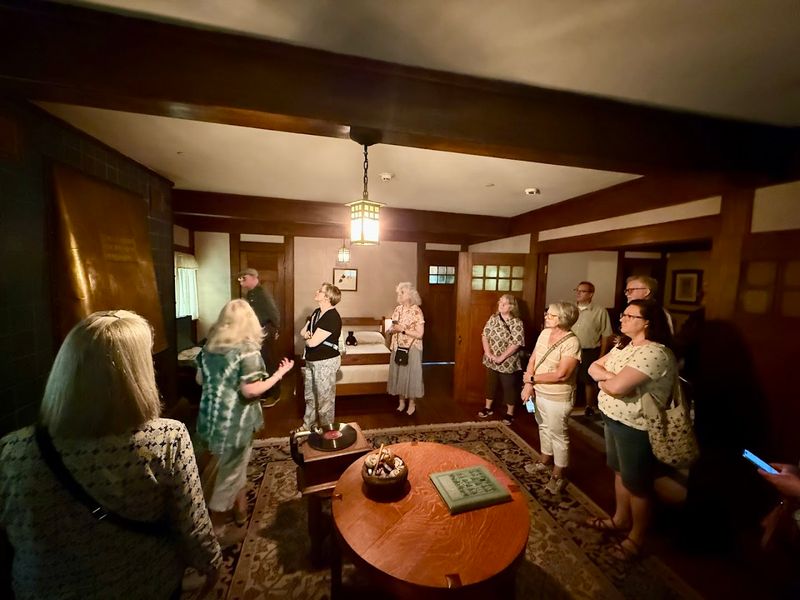 The Guided Tour Experience: One Hour That Feels Like Time Travel