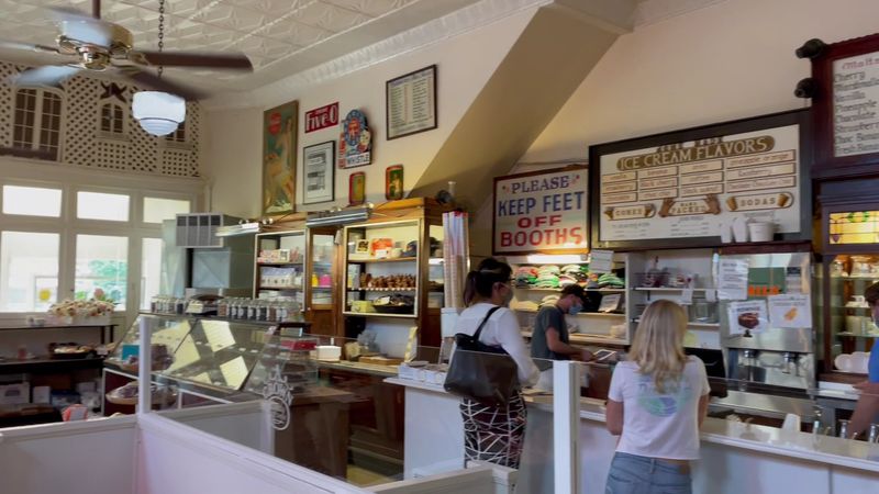 A Menu Full of Honest, Satisfying Comfort Food