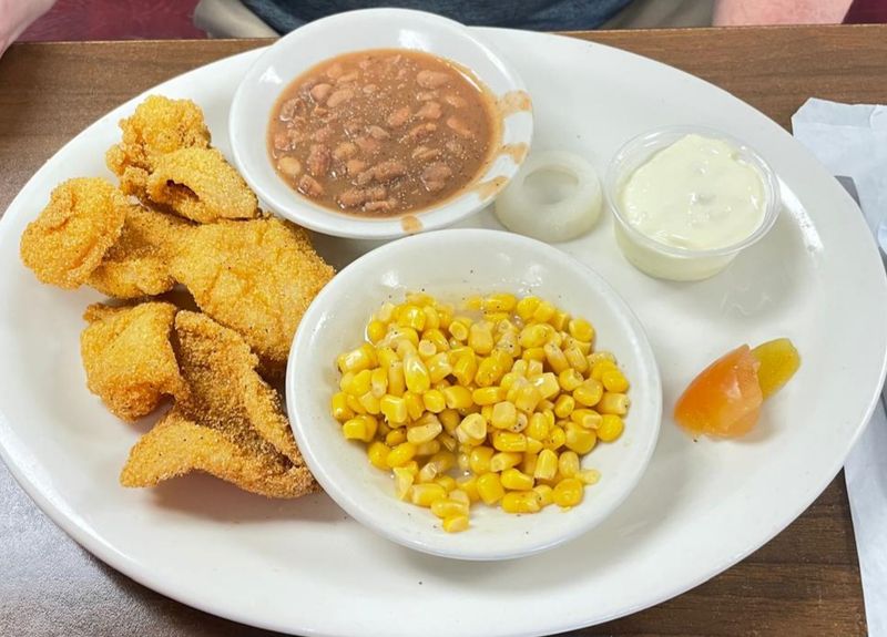 All-You-Can-Eat Catfish That Actually Lives Up to the Promise