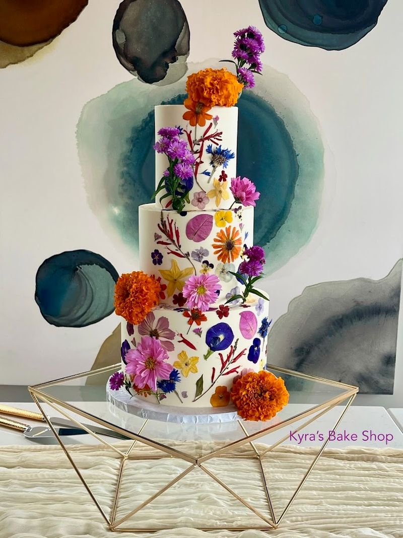 Custom Cakes That Become Centerpieces