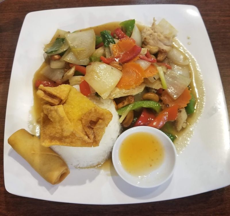 What Makes Pearl Cafe Stand Out in Missouri