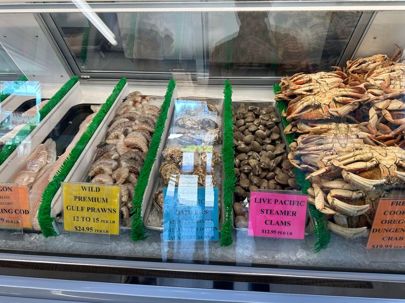Fresh Seafood Straight From Oregon Waters