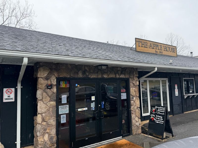 The Perfect Gateway Stop Before Shenandoah and Skyline Drive