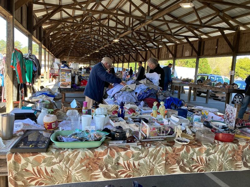 A Weekend Ritual Sprawled Across The South Carolina Midlands