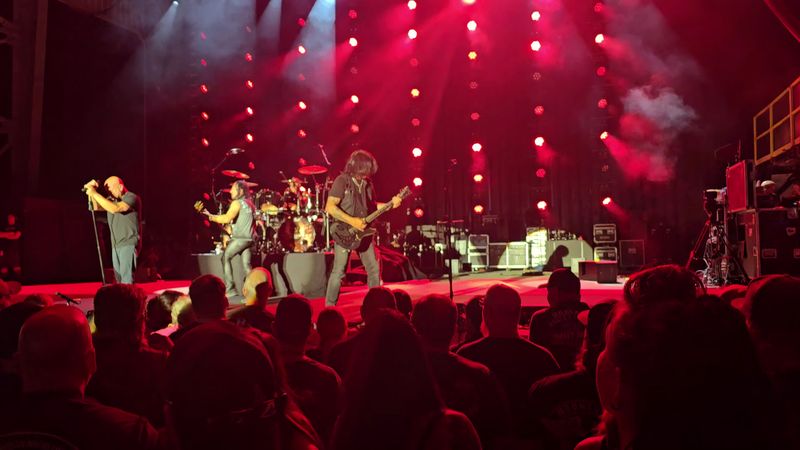 Live Music Keeps The Atmosphere Moving