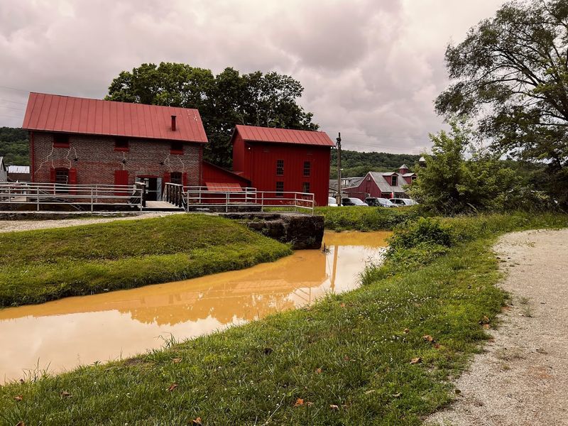 Metamora Grist Mill, Metamora