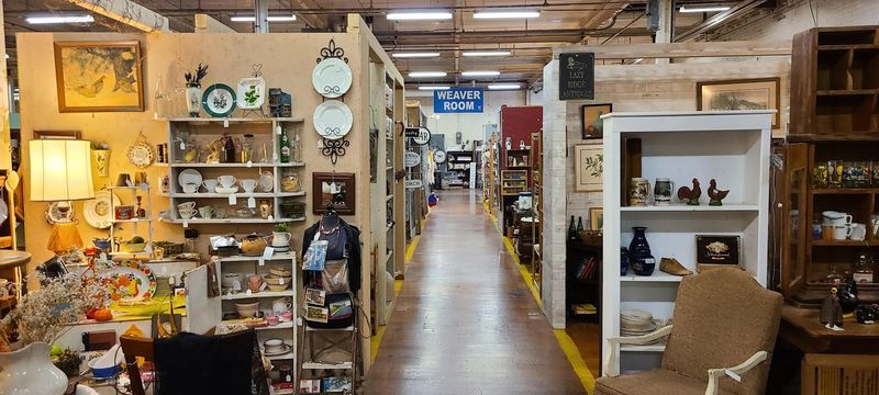 Why Bargain Hunters Can Lose Track Of Time