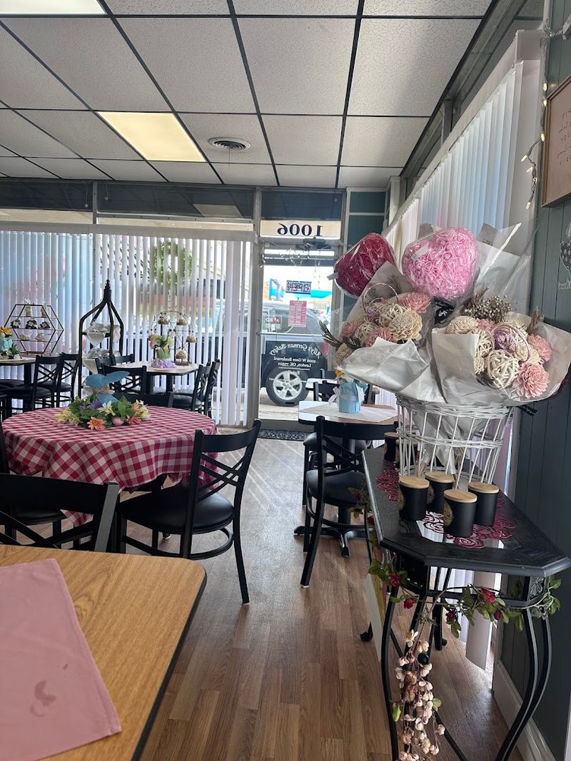 The Atmosphere That Earns Its Own Reputation