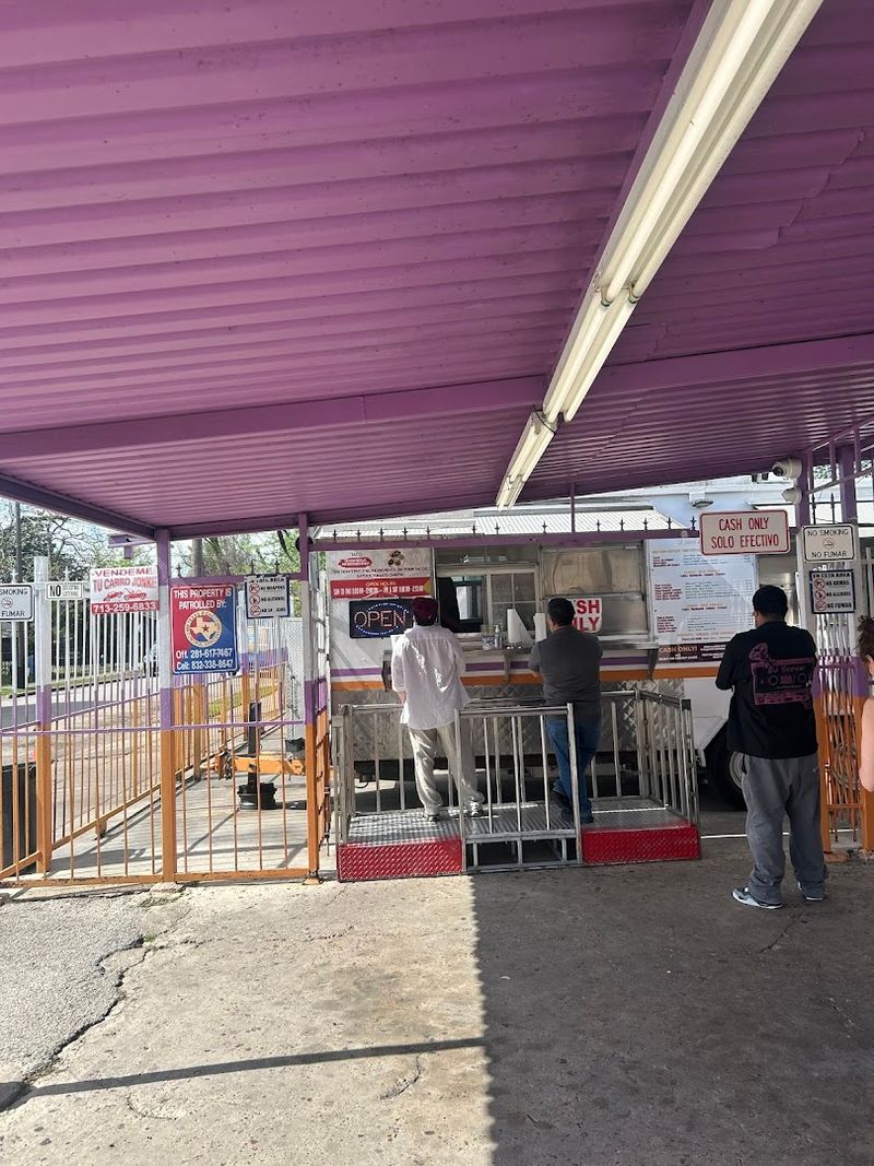 A Food Truck That Earned Its Reputation the Hard Way