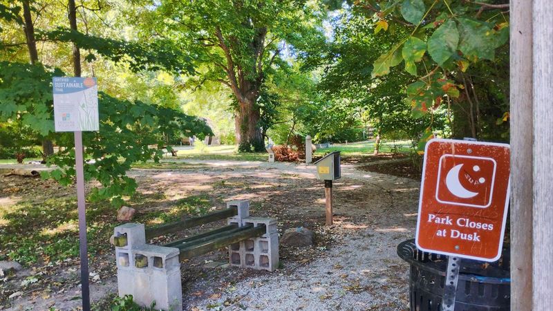 Nearby Spots Make It a Full Day Out