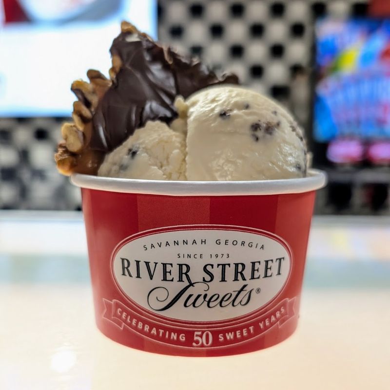 Savannah's Oldest Candy Store Since 1973