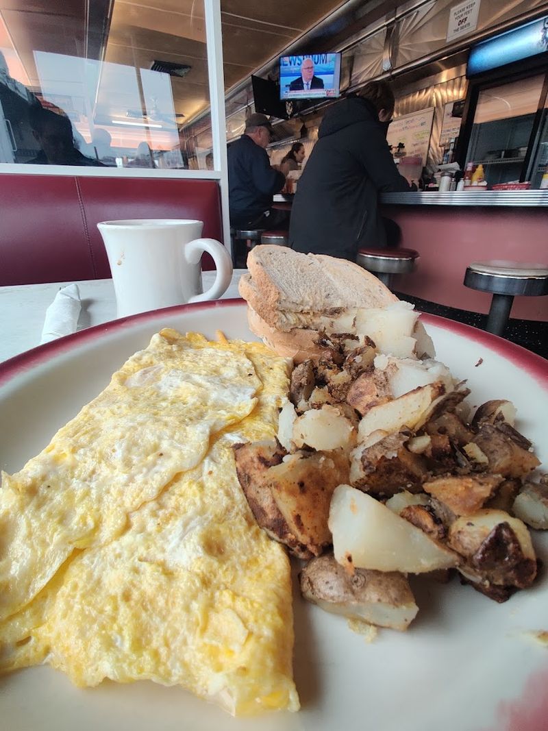 Breakfast All Day and the Joy of No Compromises