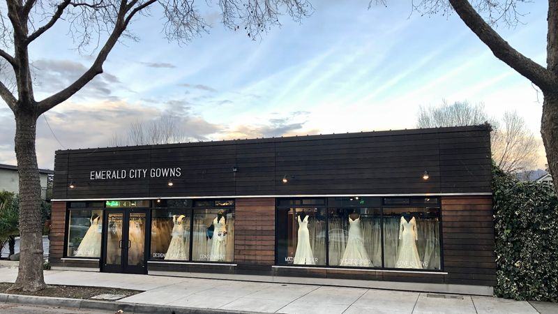 Emerald City Gowns (Berkeley)