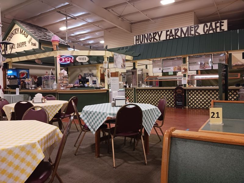 Hungry Farmer Country Cafe: The Heart of the Market