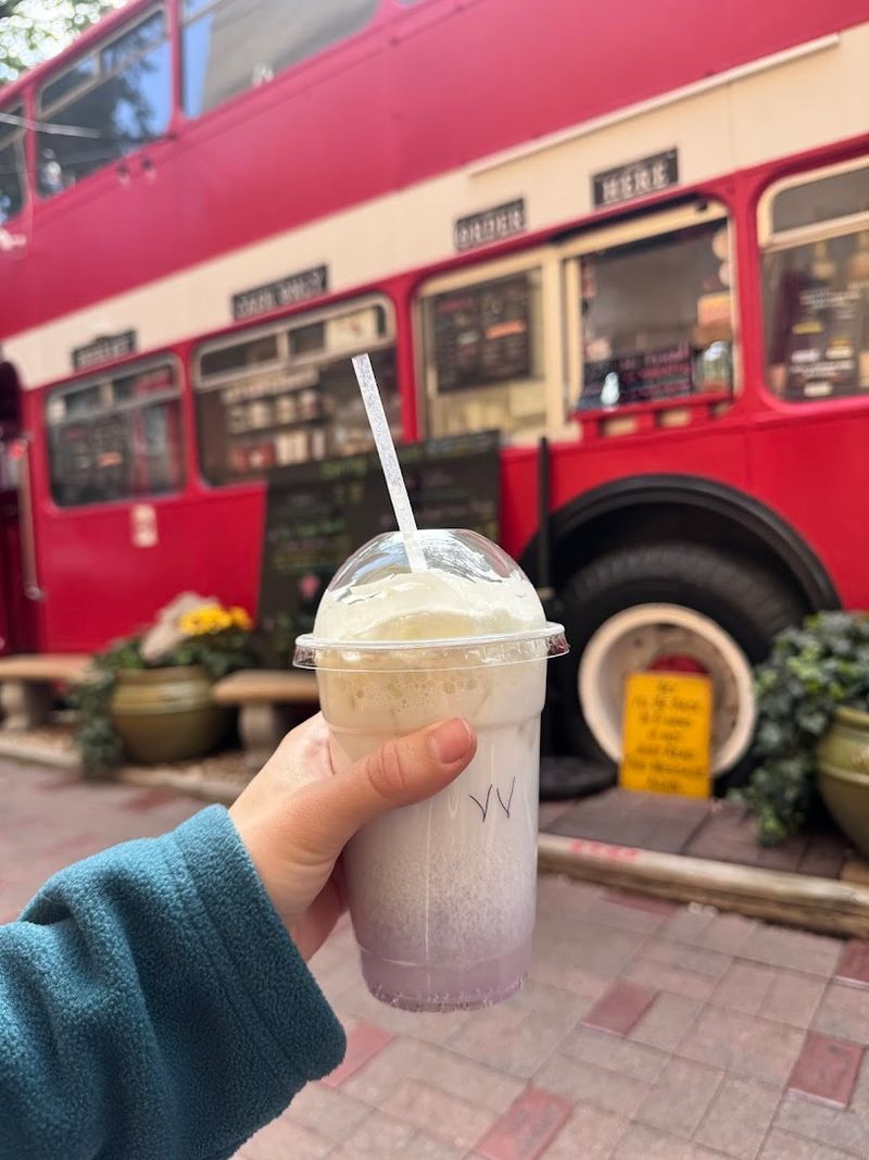 Gourmet Coffee and Locally Roasted Beans Worth Seeking Out