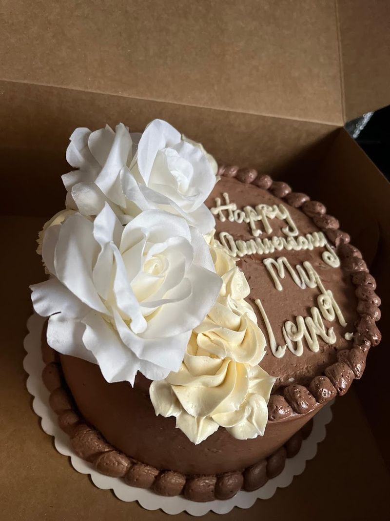 Custom Cakes That Make Every Occasion Feel Extra Special