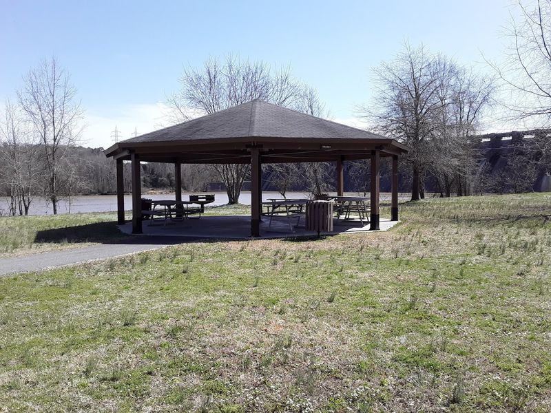 Picnicking and Day Use Areas Built for Pure Relaxation