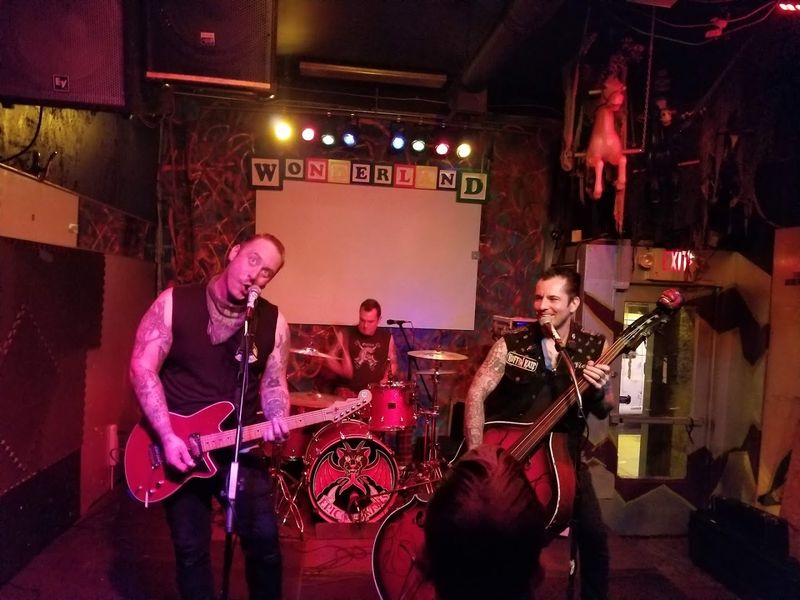 Live Music That Shakes the Walls