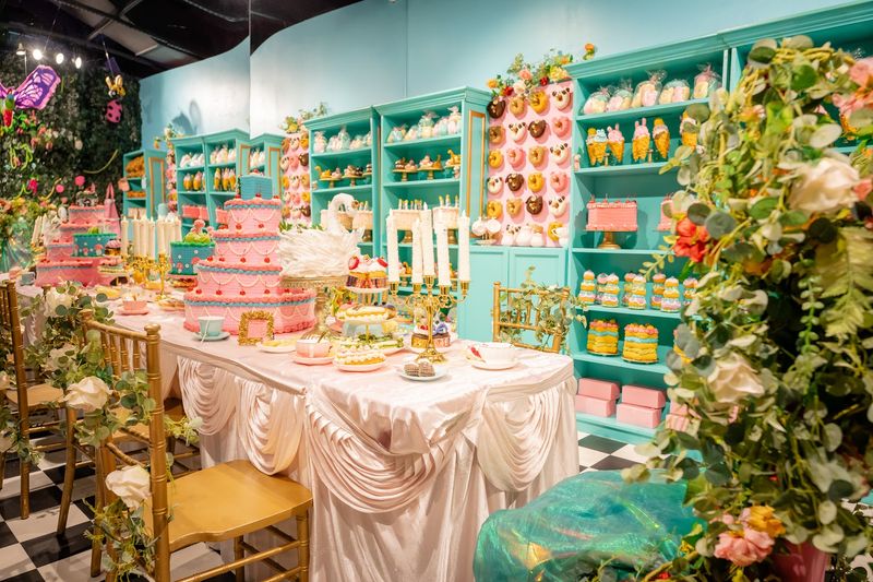 How the Venue Blends Art and Sweet Treats