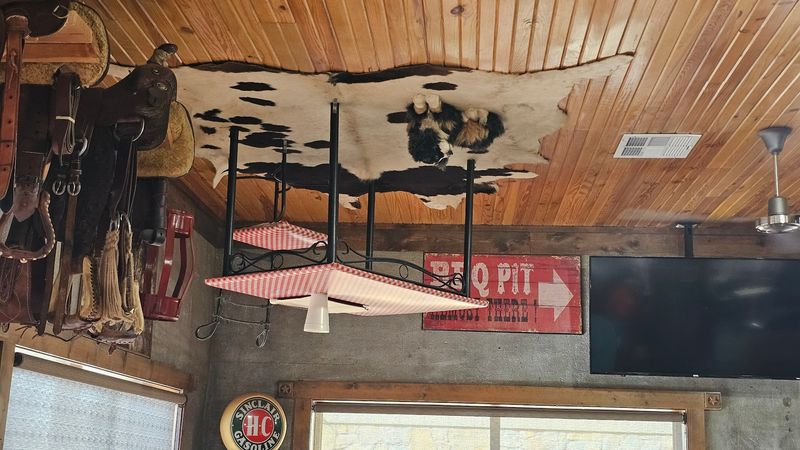 An Old West Atmosphere That Feels Completely Real