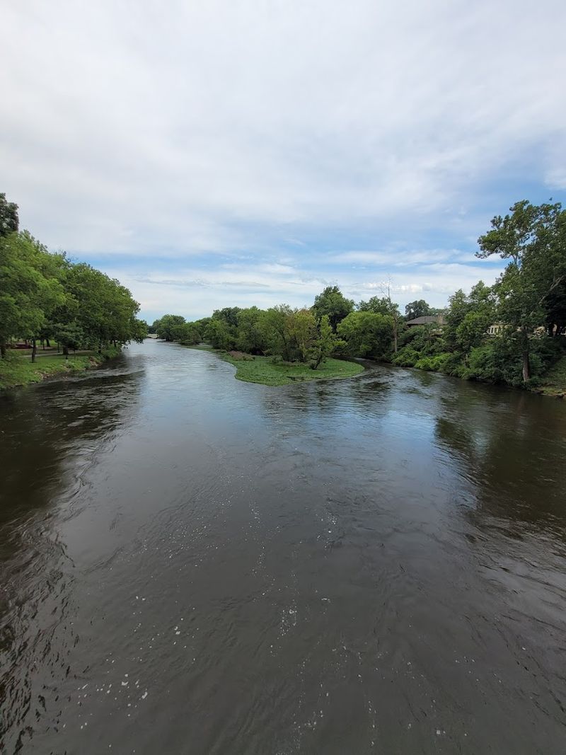 Photogenic Backdrops and Scenic Angles Make Every Visit Picture-Perfect