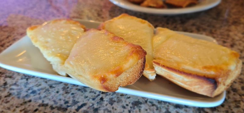 Garlic Cheese Bread Worth Ordering First